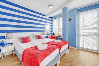 Отели типа «постель и завтрак» Navy Group - Willa Marina Гданьск Двухместный номер с 2 отдельными кроватями, балконом и видом на море-5