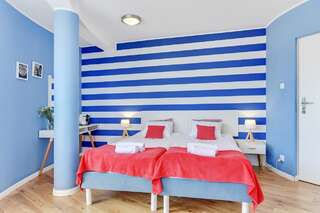 Отели типа «постель и завтрак» Navy Group - Willa Marina Гданьск Двухместный номер с 2 отдельными кроватями, балконом и видом на море-12